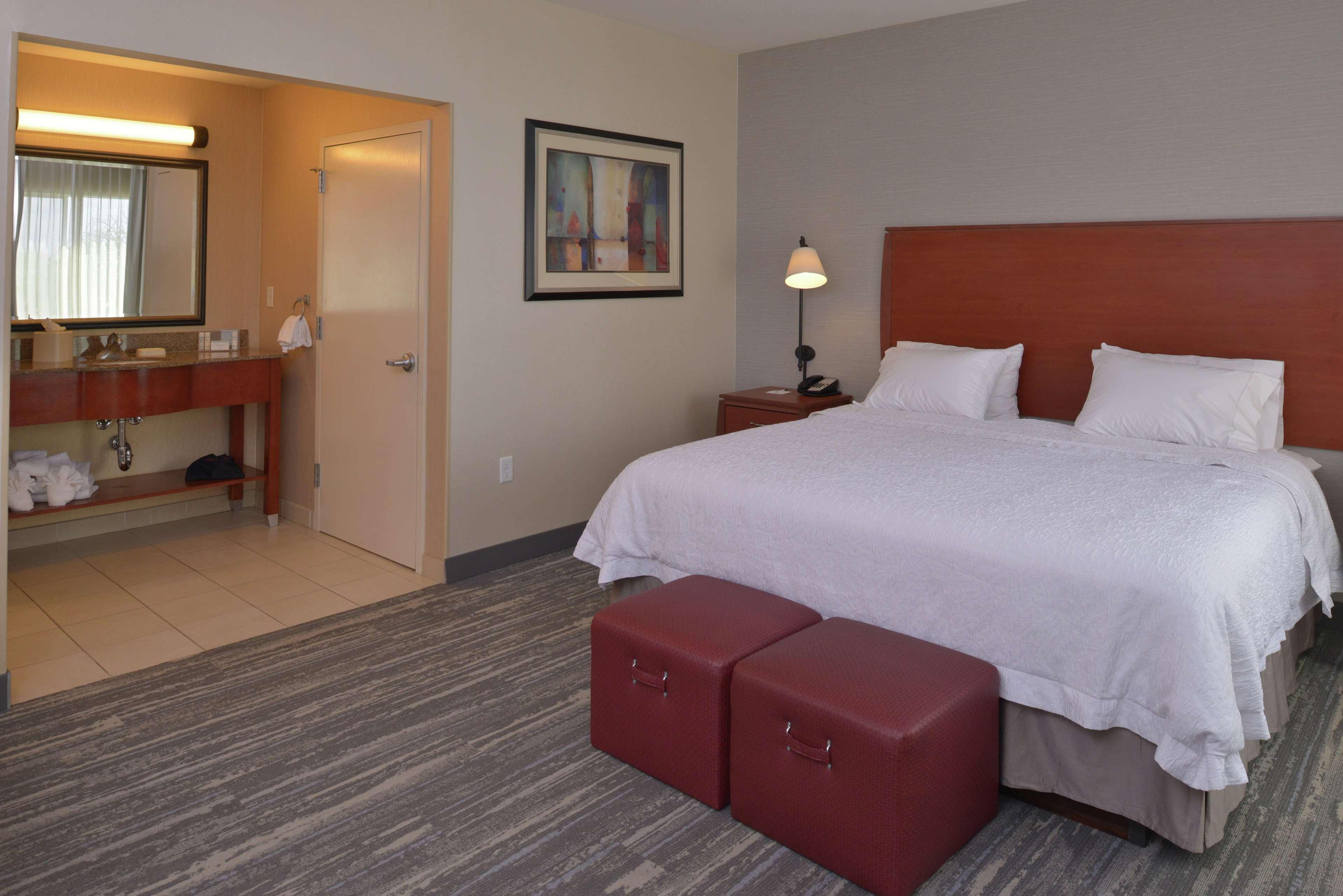 Hampton Inn And Suites Bakersfield North-Airport Extérieur photo