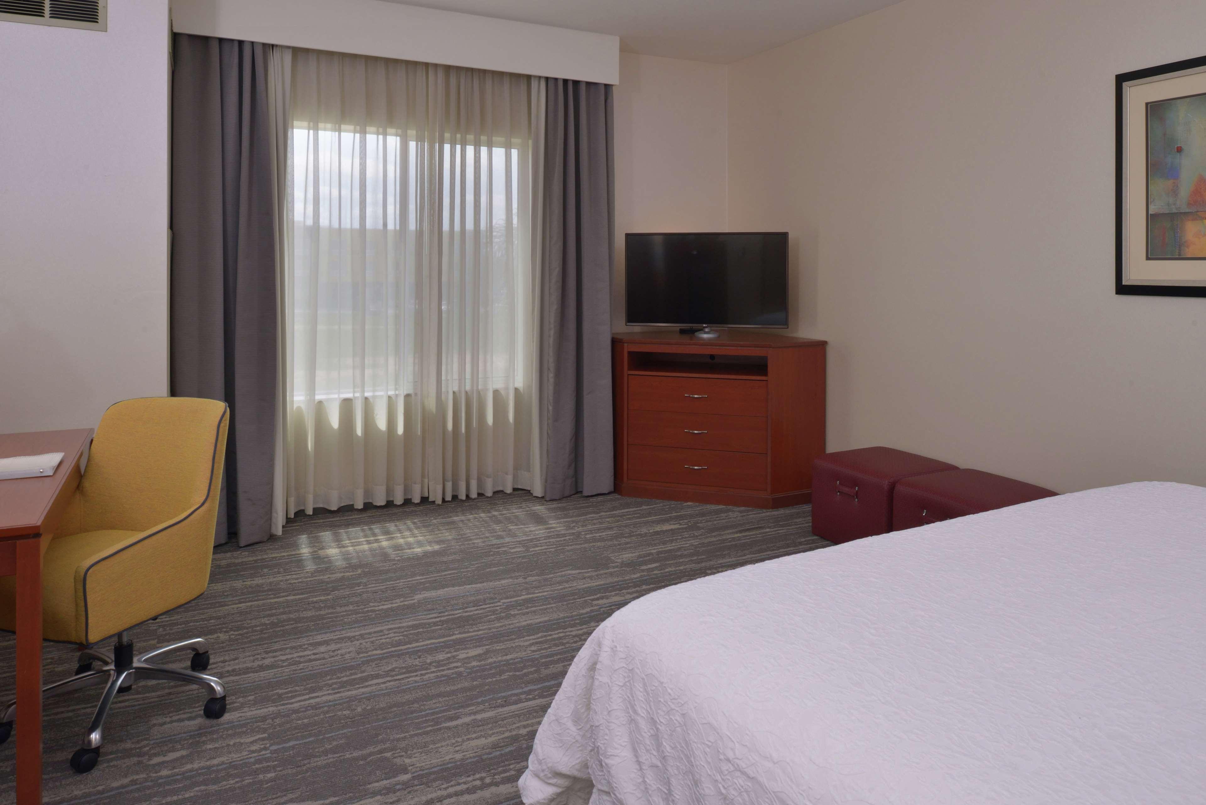 Hampton Inn And Suites Bakersfield North-Airport Extérieur photo