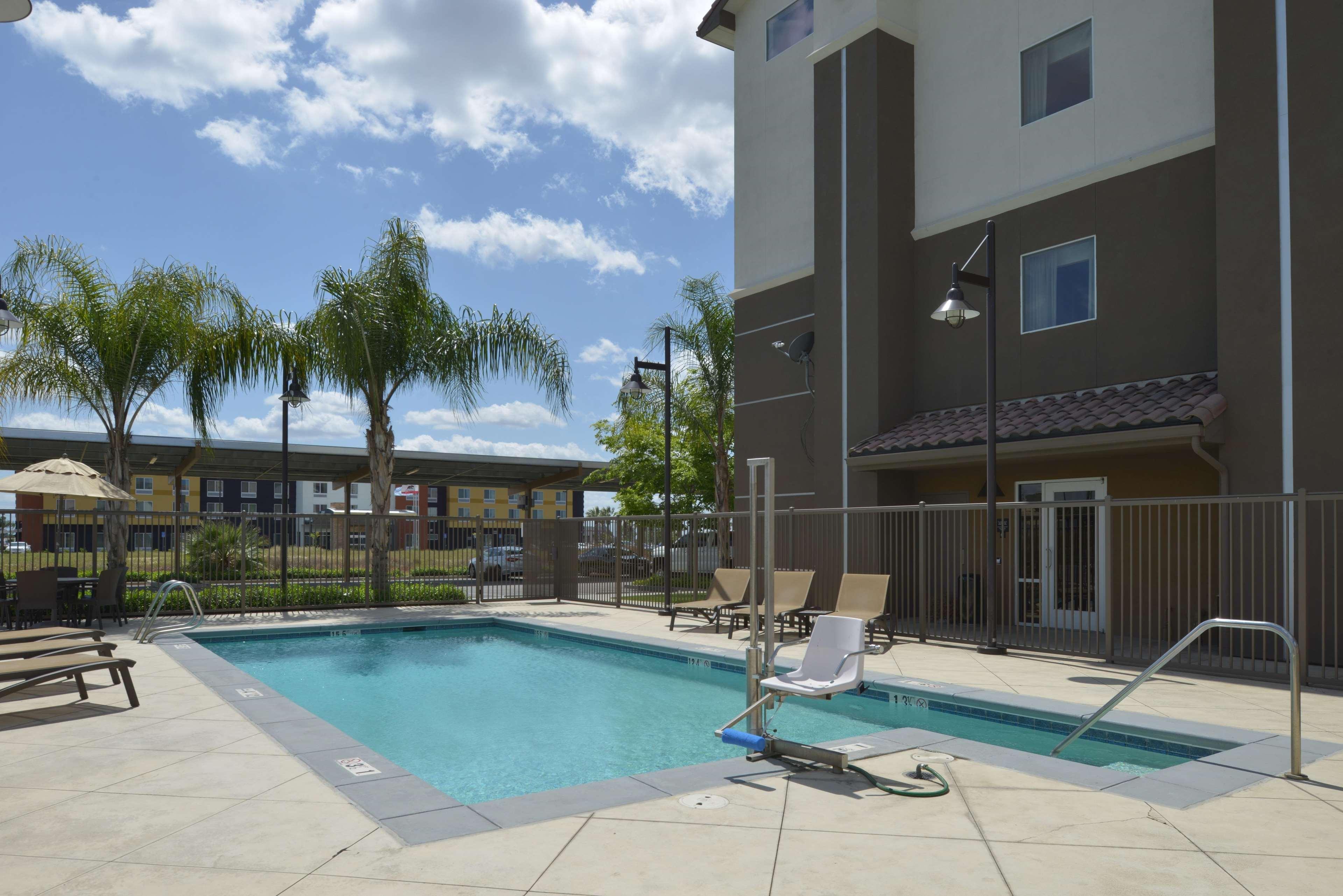 Hampton Inn And Suites Bakersfield North-Airport Extérieur photo