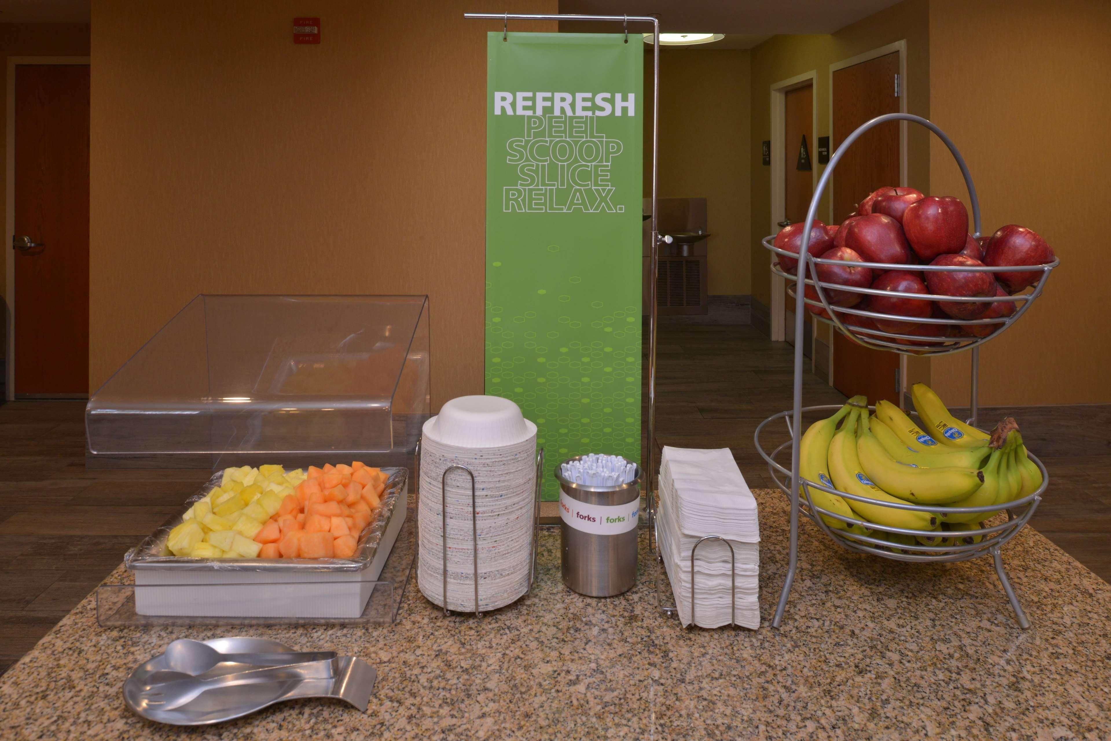 Hampton Inn And Suites Bakersfield North-Airport Extérieur photo
