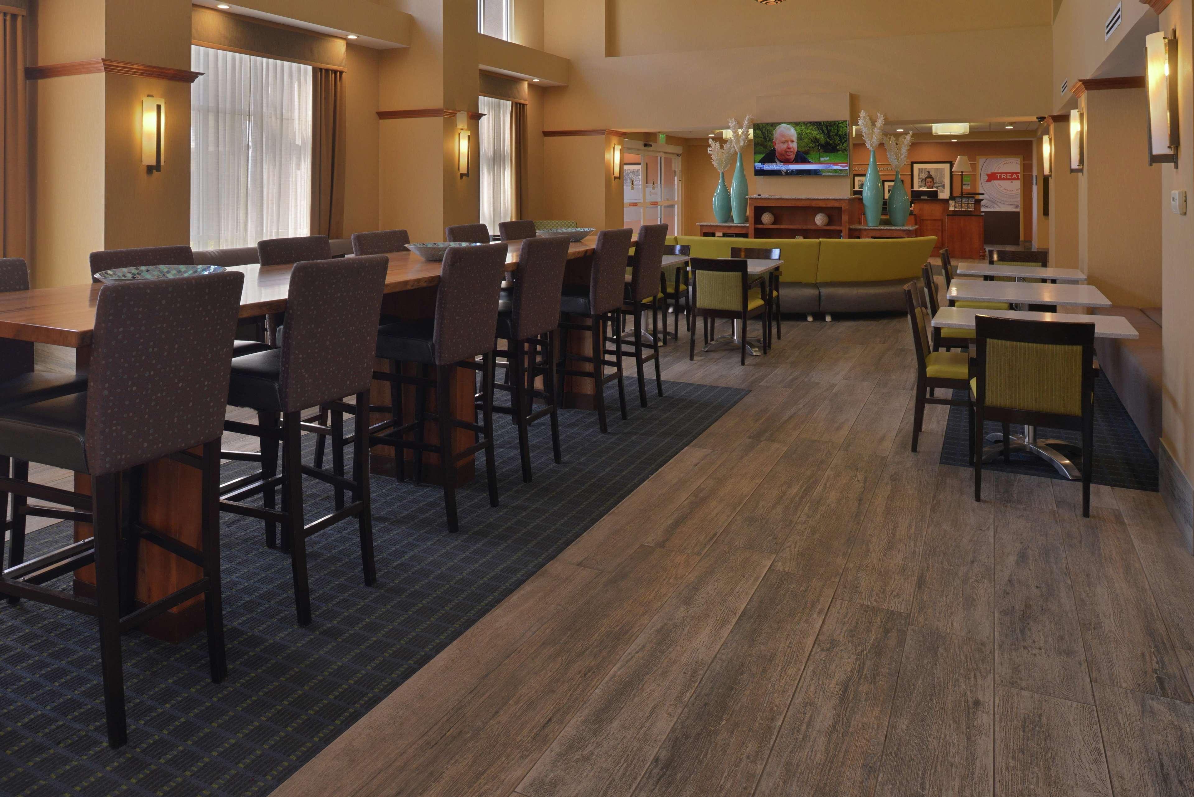 Hampton Inn And Suites Bakersfield North-Airport Extérieur photo