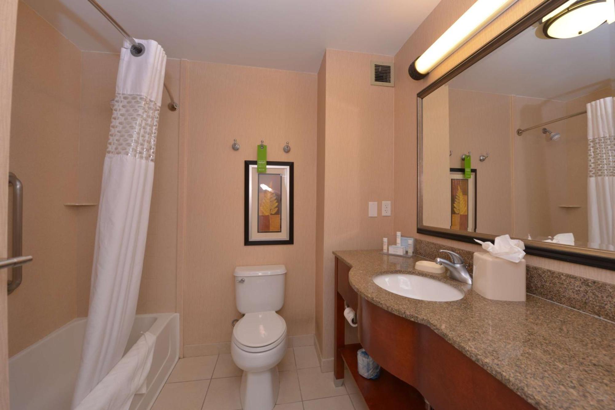 Hampton Inn And Suites Bakersfield North-Airport Extérieur photo